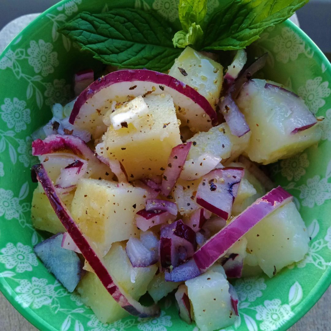 Haşlanmış Patates Salatası
